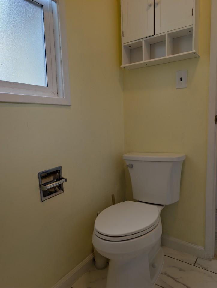 2011 Linden Street - Photo 6 of 22