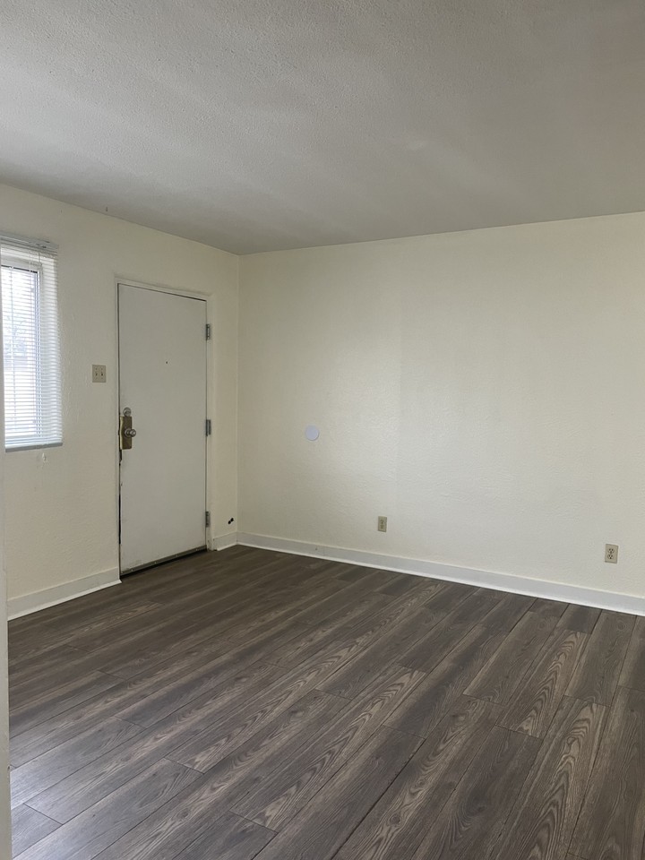 1120 Lead SW and 500-510 12th - Photo 2 of 15