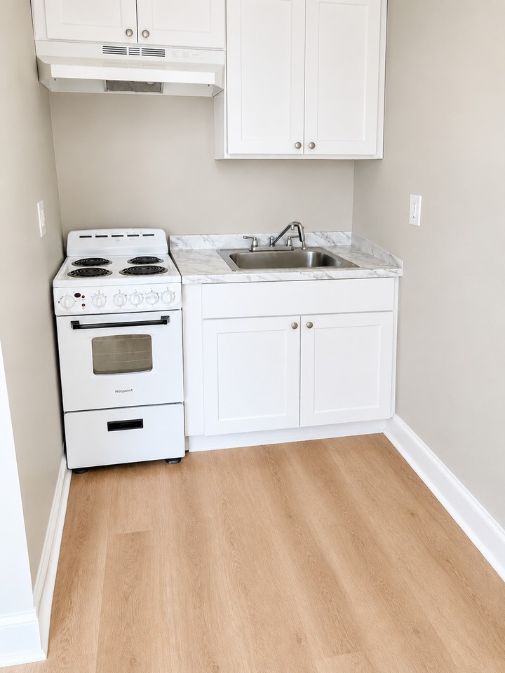 447 Troy-Schenectady Road - Photo 7 of 8