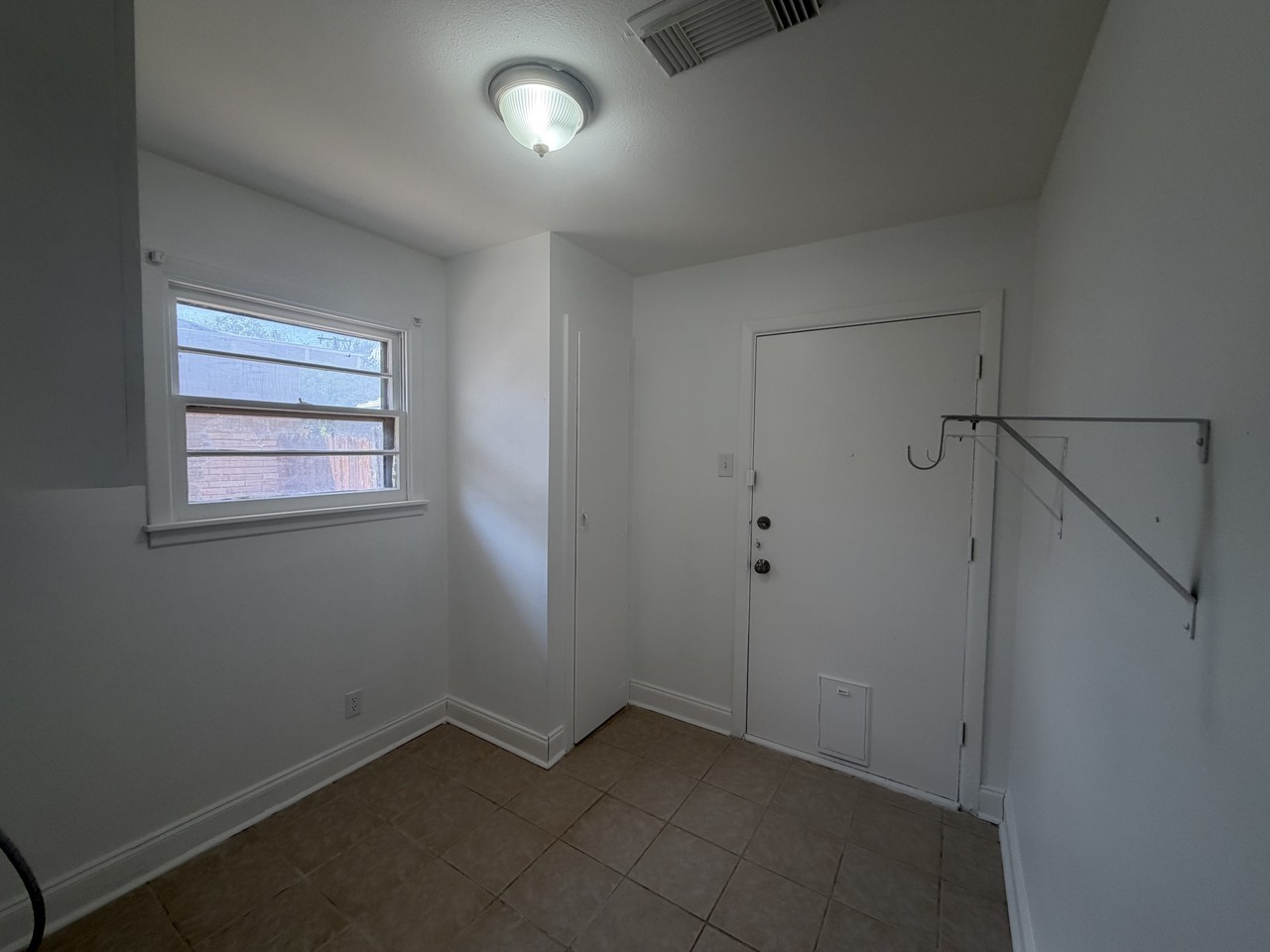 2702 38th St #1 - Photo 7 of 21