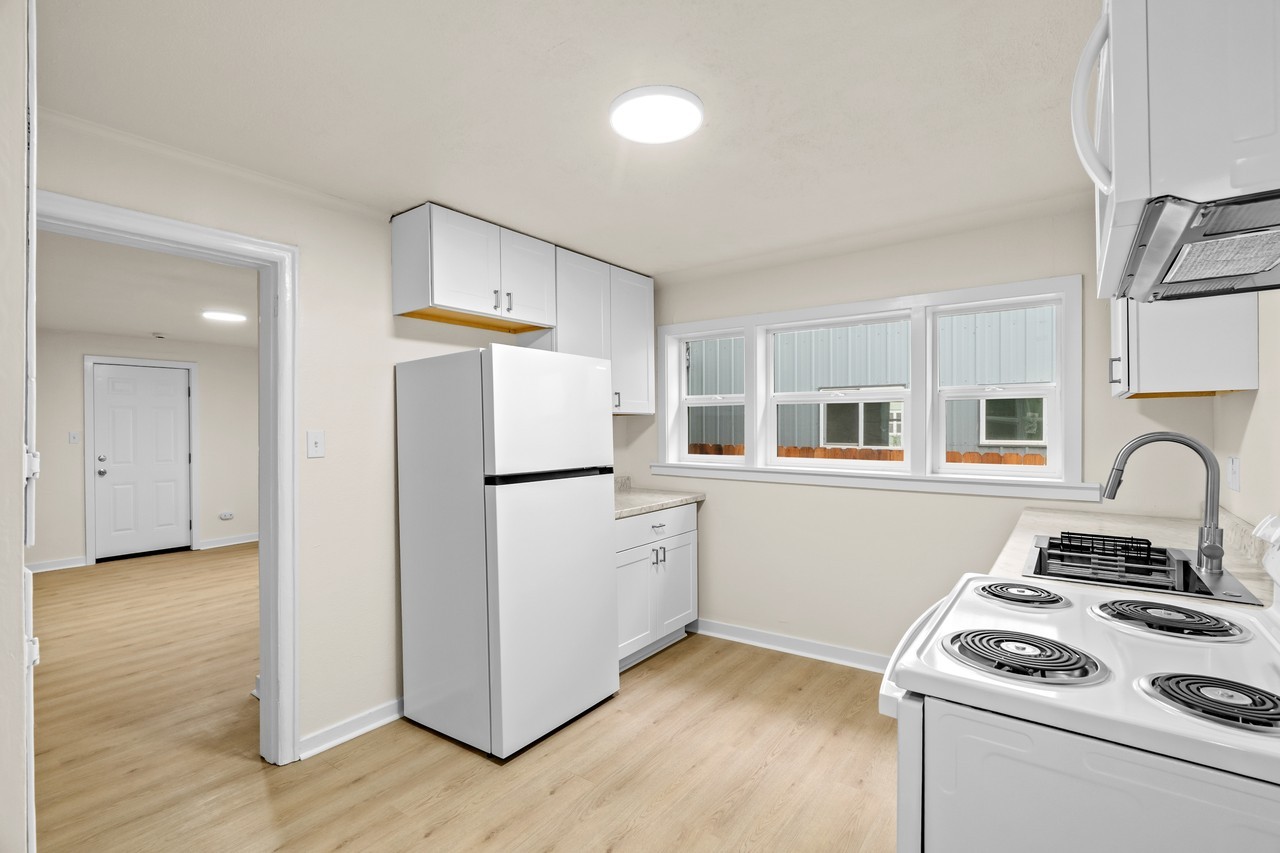 118 Jefferson St #2 - Photo 5 of 19