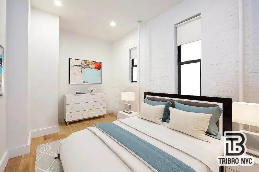 1286 1st Ave - Photo 2 of 5