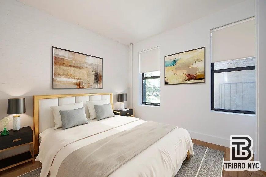 1286 1st Ave - Photo 3 of 5