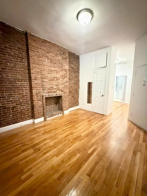 101 Lexington Ave - Photo 3 of 7