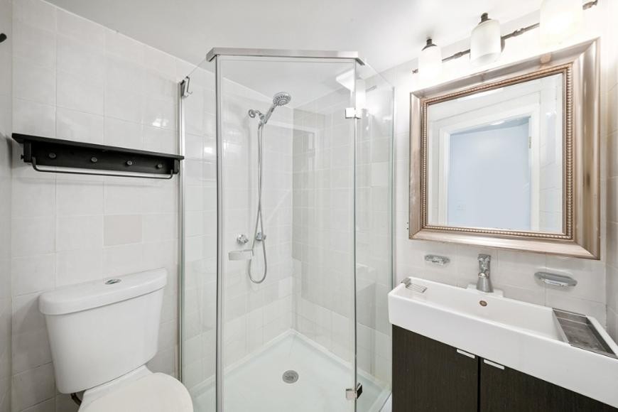 323 E 90th St - Photo 3 of 10