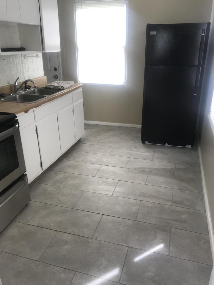 4308 Se 15th Ave - Photo 6 of 6