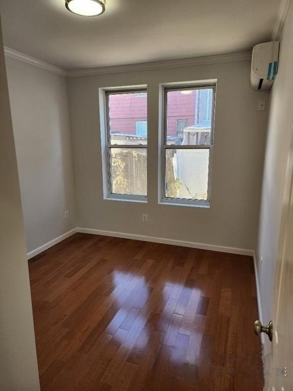 101 19th Street #2R - Photo 5 of 8