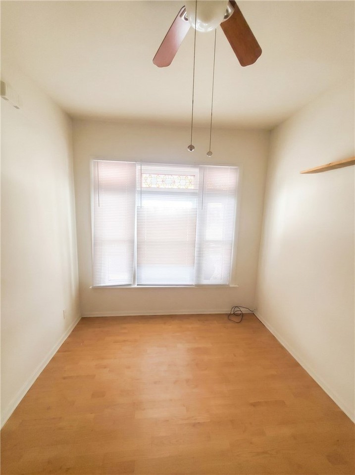 96 Rutgers St - Photo 3 of 5