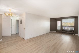91 Strawberry Hill Ave #827 - Photo 1 of 1