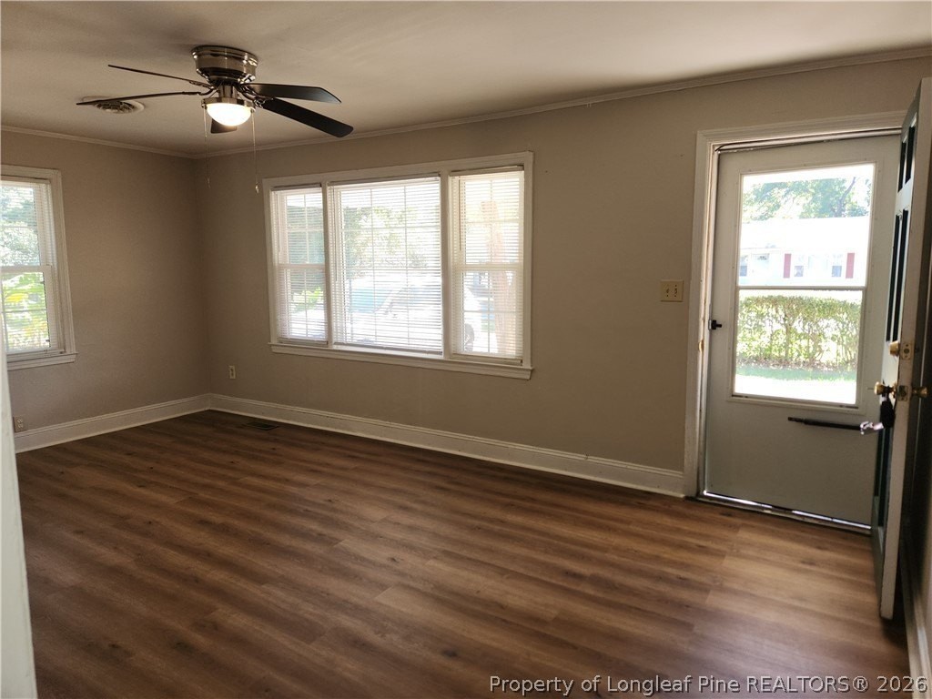 5104 Catalpa Rd - Photo 2 of 9