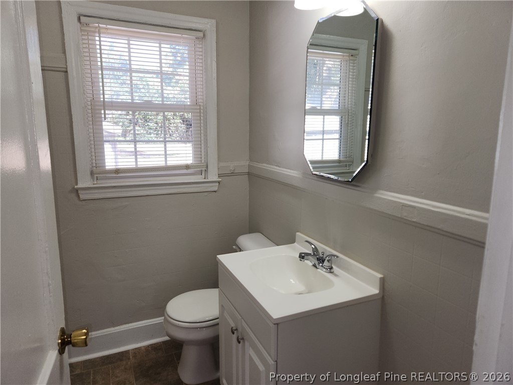 5104 Catalpa Rd - Photo 6 of 9