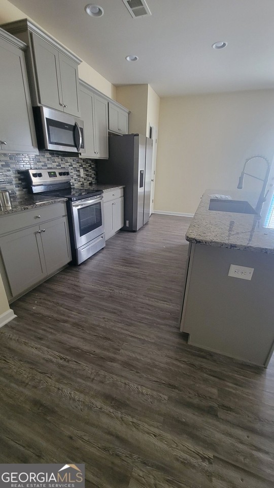 20 Willowrun Dr Sw - Photo 3 of 18