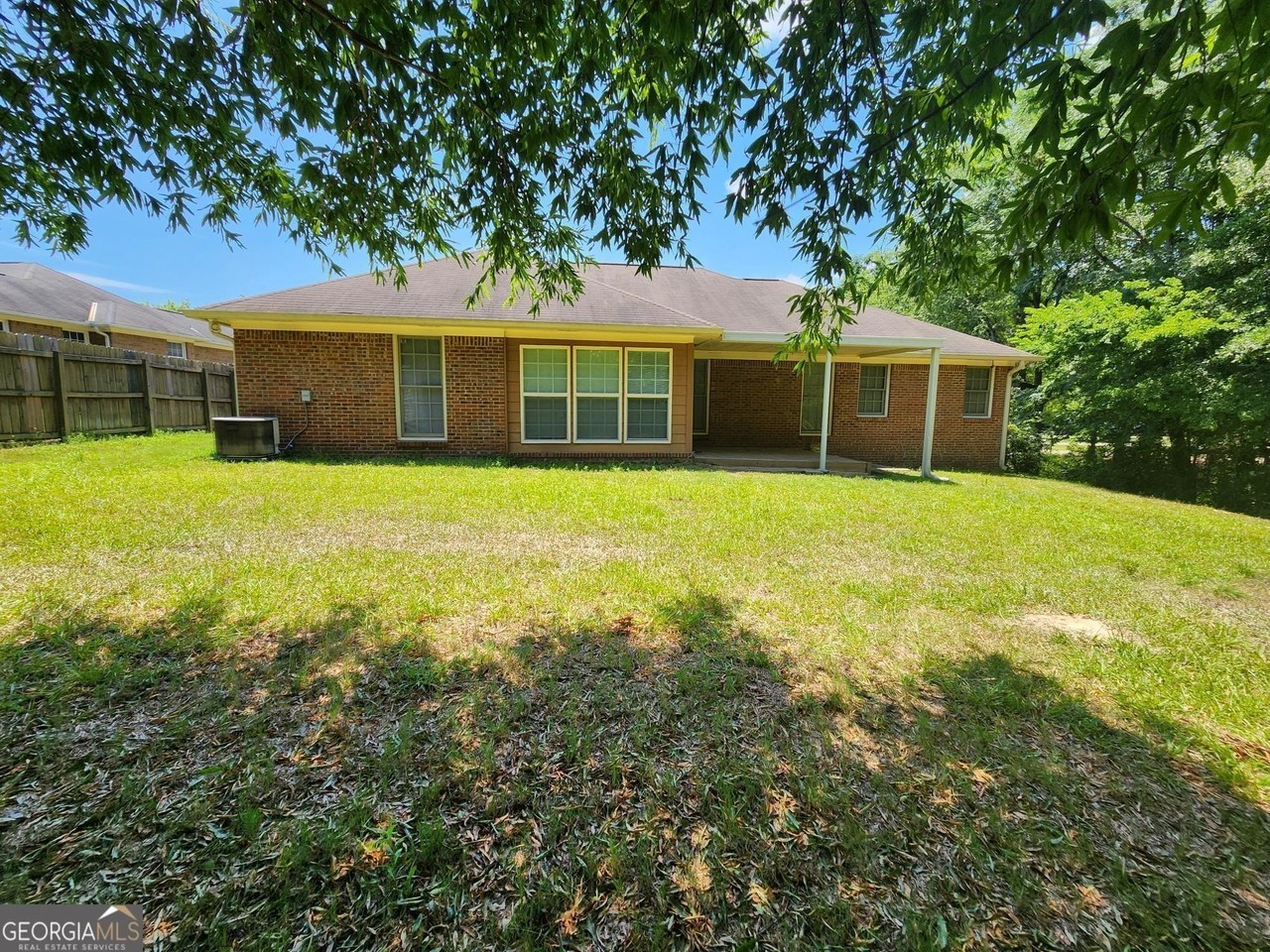 7184 Village Loop - Photo 2 of 22