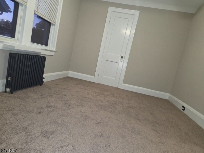 321 Orange St - Photo 4 of 9