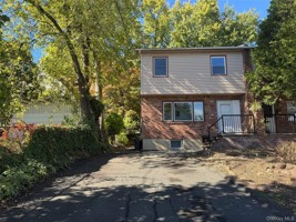 featured image of 62 Washington St