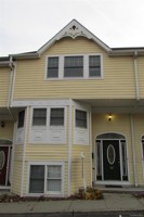 featured image of 49 W Catherine St