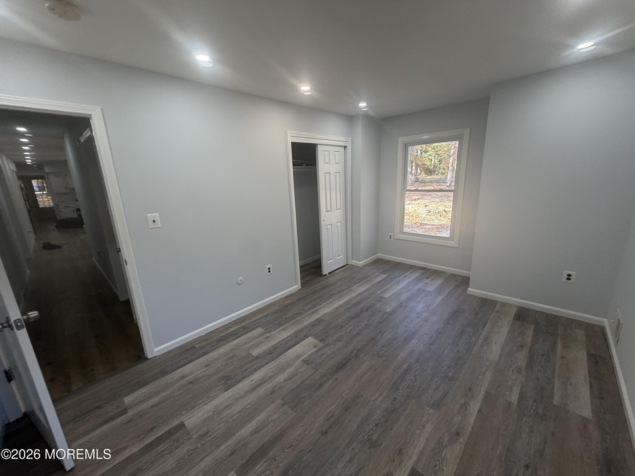 1097 Lakewood Farmingdale Rd - Photo 5 of 40