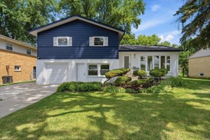 featured image of 10 Linden Ave