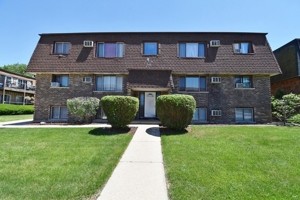 featured image of 1135 Royal Blvd #2N