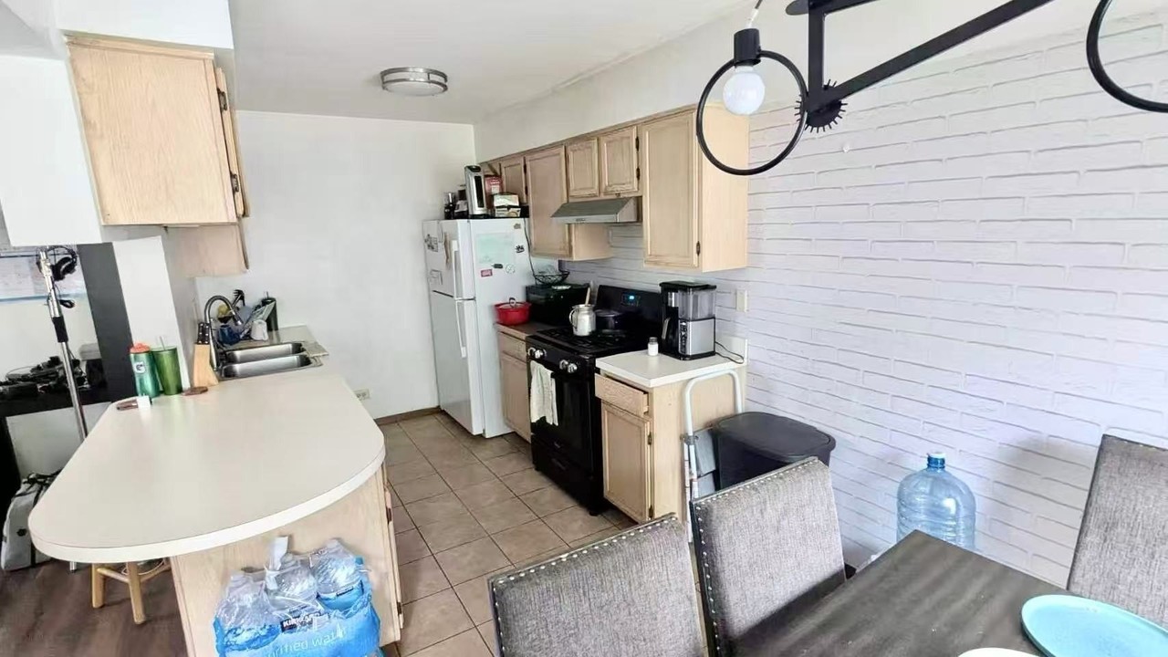 296 Shadybrook Ln - Photo 3 of 12