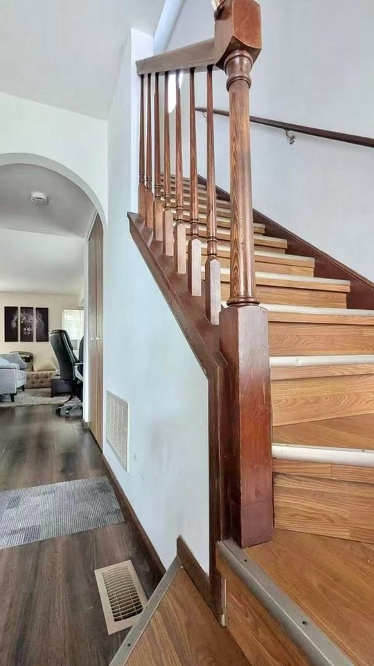 296 Shadybrook Ln - Photo 6 of 12