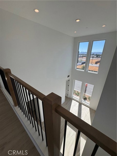 121 Shell - Photo 3 of 5