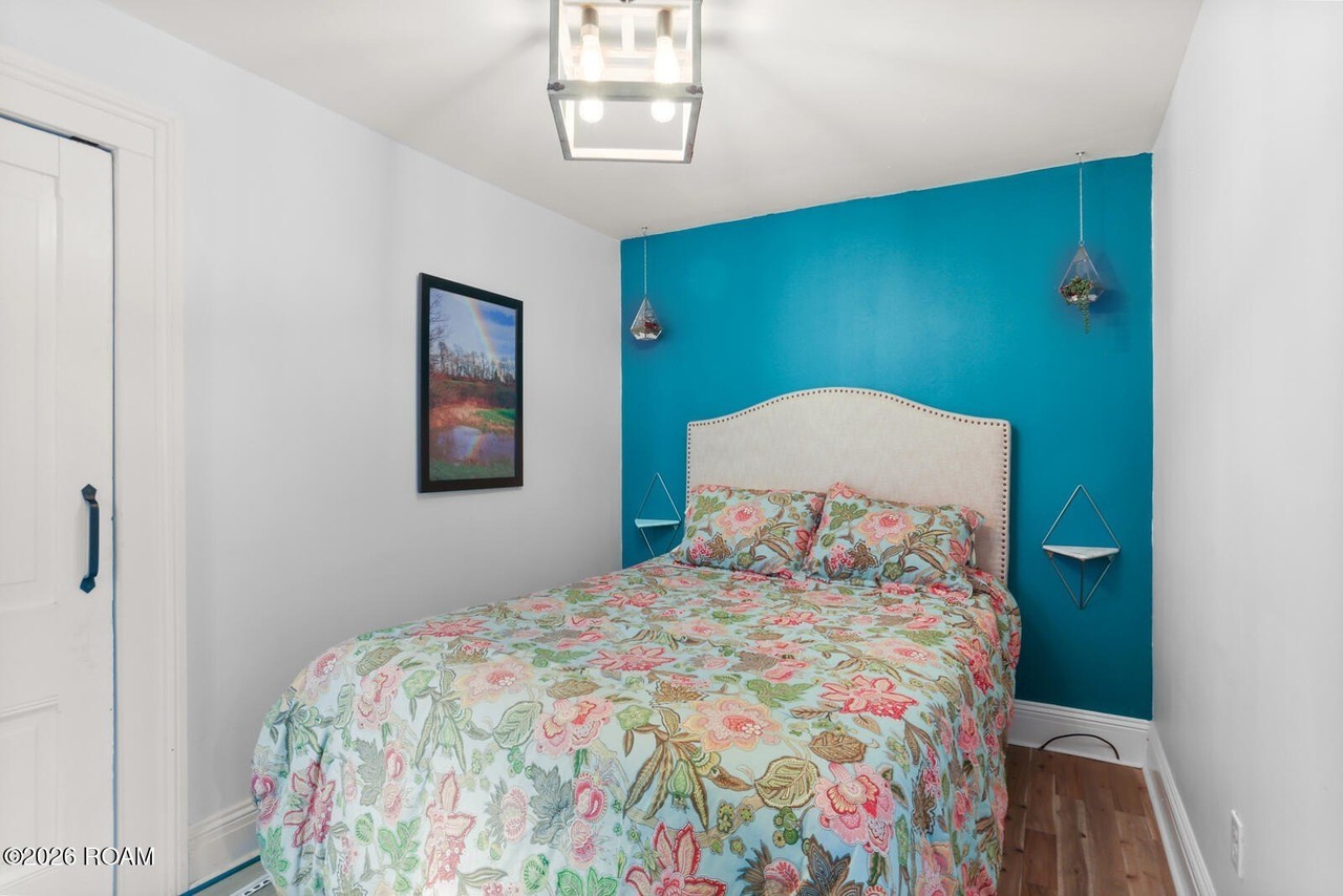 3714 Laurel St - Photo 6 of 21