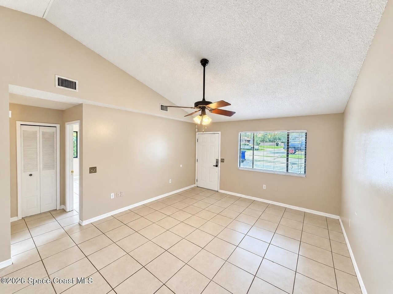 1249 Shady Pines Ln - Photo 4 of 13