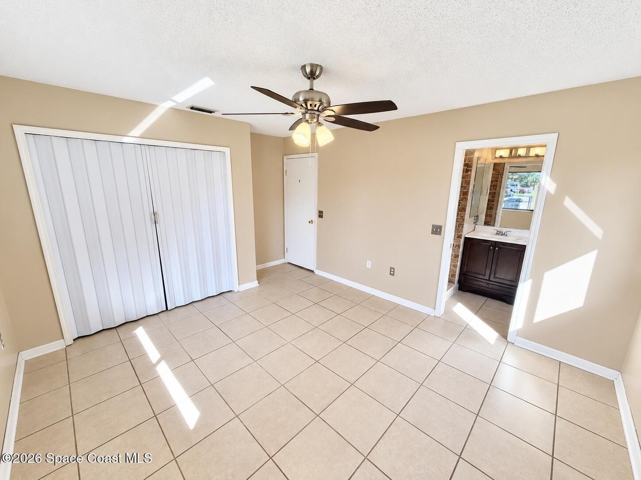 1249 Shady Pines Ln - Photo 6 of 13