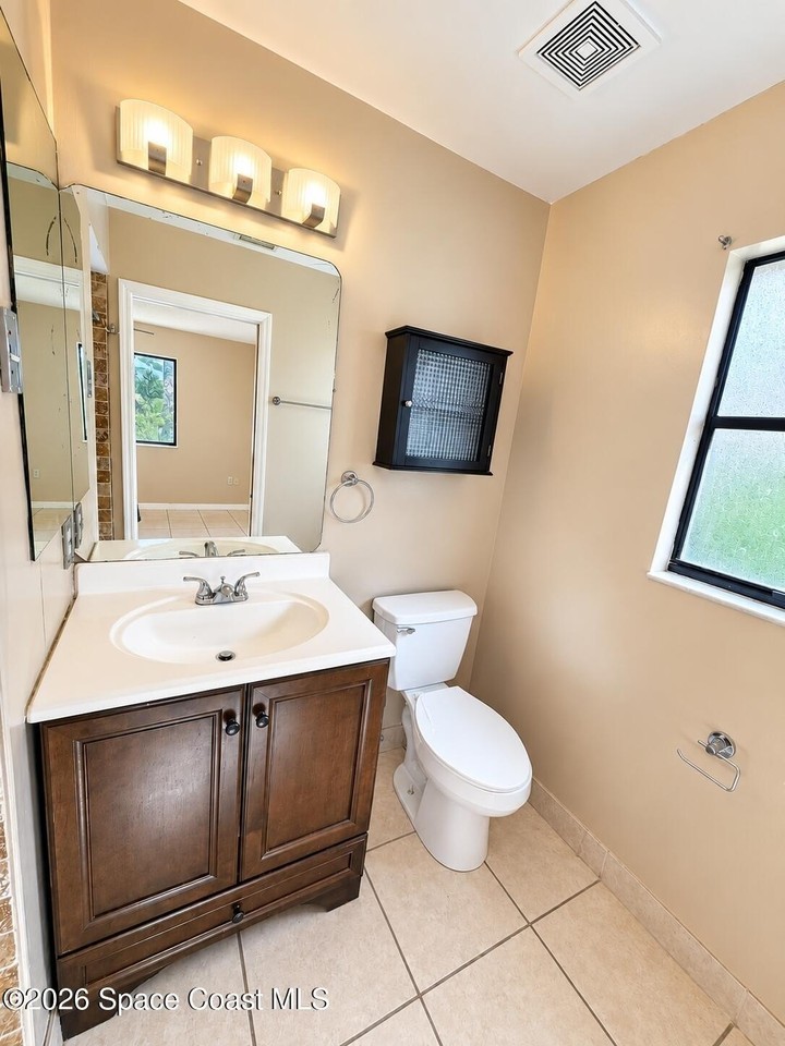 1249 Shady Pines Ln - Photo 7 of 13