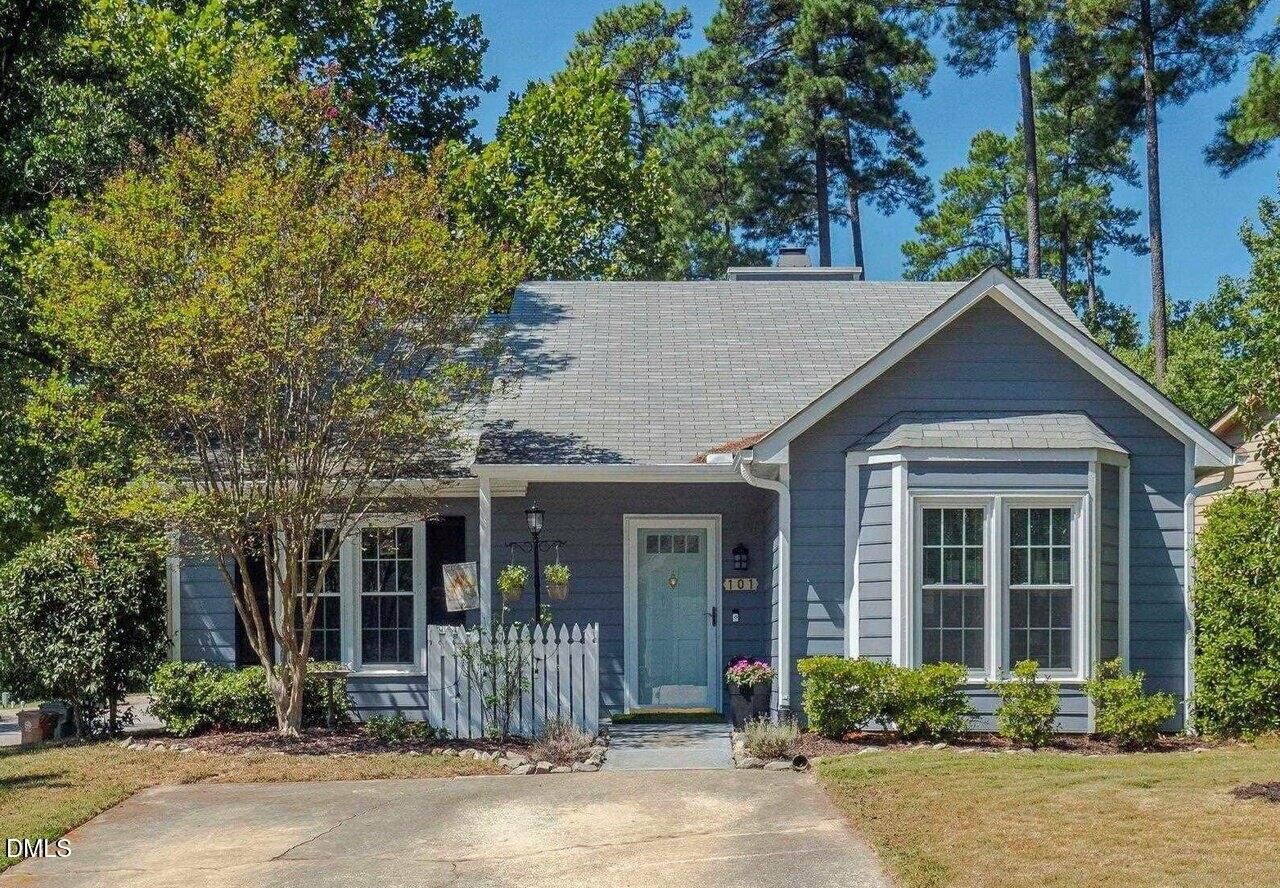 101 Mint Ct - Photo 3 of 23
