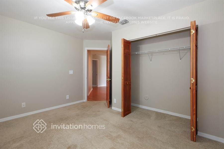 5700 Nw 60th Pl - Photo 7 of 12