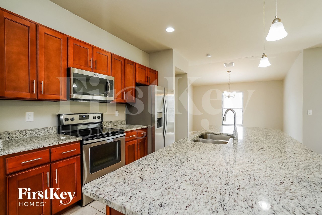 1416 Swter - Photo 5 of 15