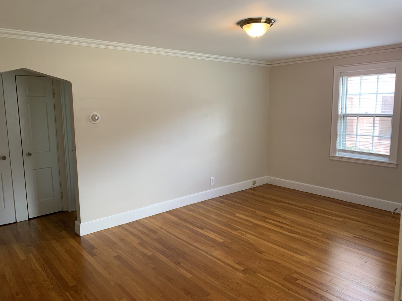 Mary St - Photo 2 of 14