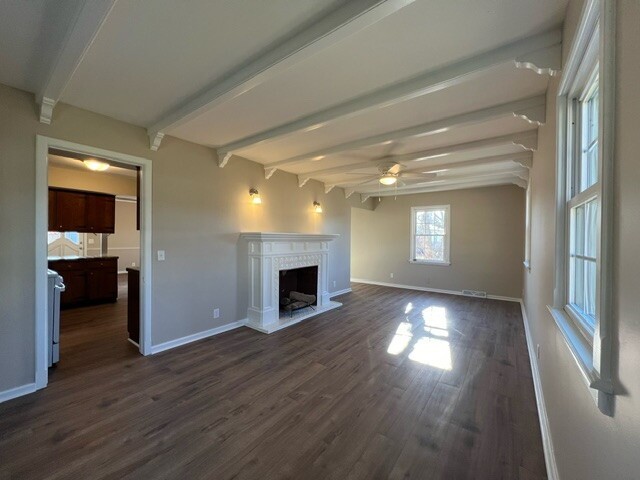 1204 N H St - Photo 5 of 17
