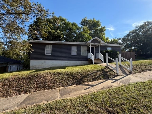 1436 Elizabeth Ave - Photo 2 of 12