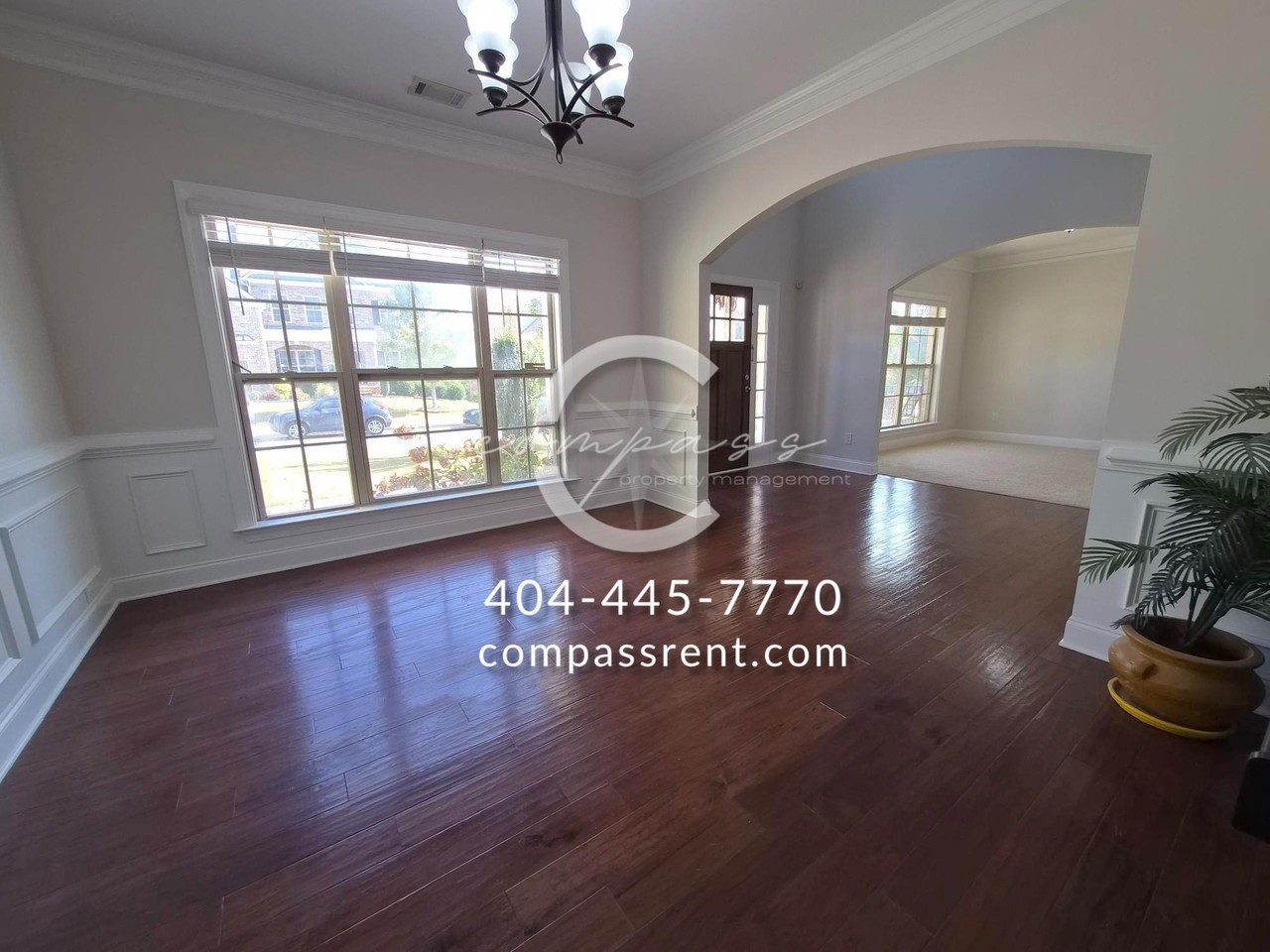 1135 Wesbourough Pl - Photo 5 of 41