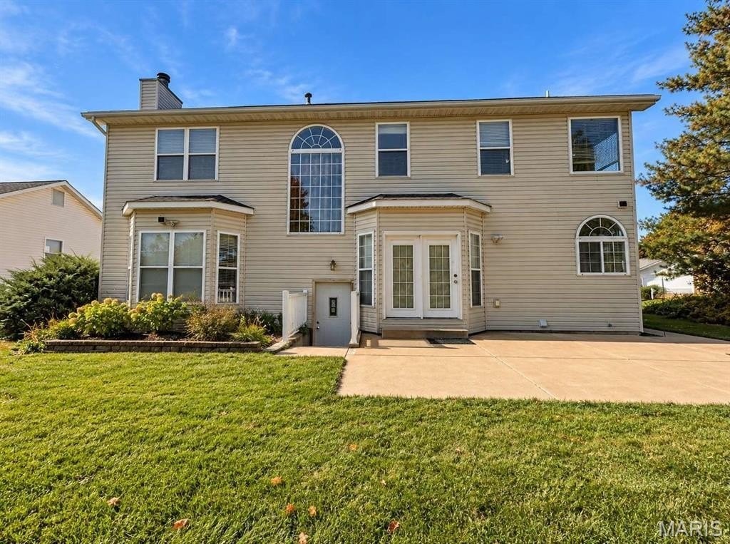 1687 Trinity Cir