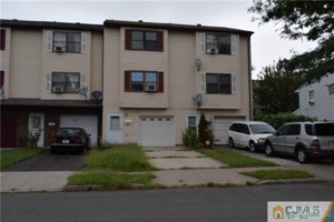 featured image of 43 Essex St