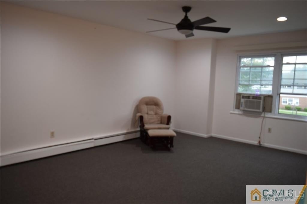 43 Essex St - Photo 5 of 13