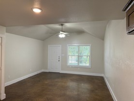 707 East Avenue D - Photo 1 of 1