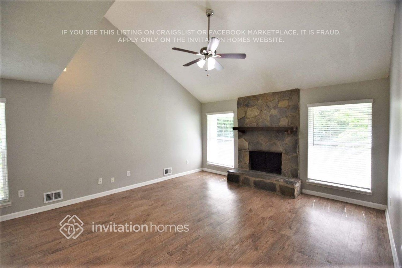 1140 Laurel Log Pl - Photo 3 of 19