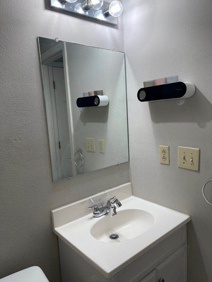 207 Robbie Ln - Photo 5 of 8