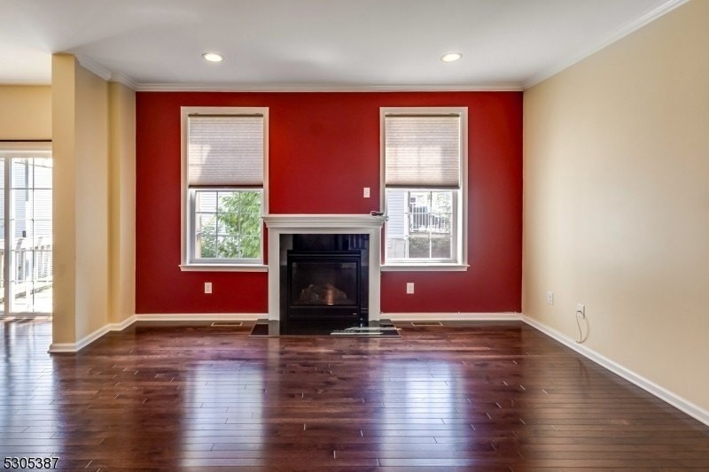 107 Sowers Dr - Photo 4 of 20