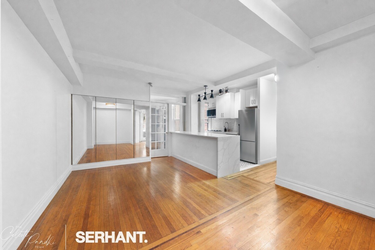 200 W 108th St - Photo 2 of 10