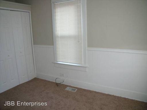 539 31st St - Photo 3 of 10