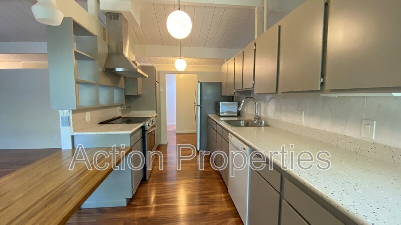 979 Moreno Ave - Photo 7 of 28