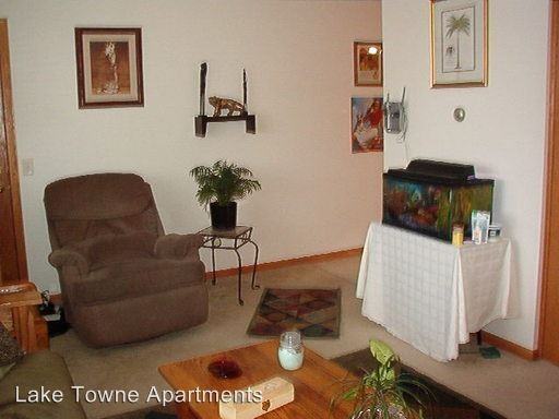 5109 Gordon Ave - Photo 2 of 9