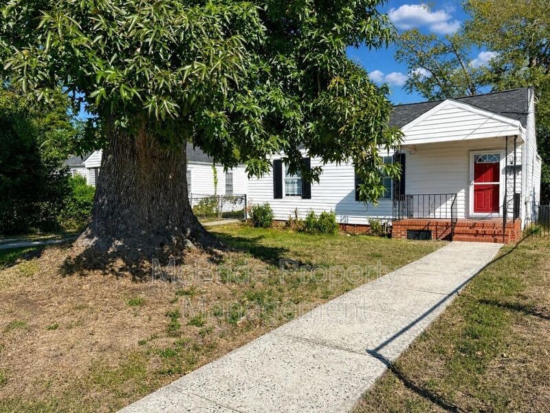 1122 Murphy St - Photo 3 of 20