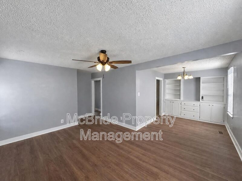 1122 Murphy St - Photo 4 of 20
